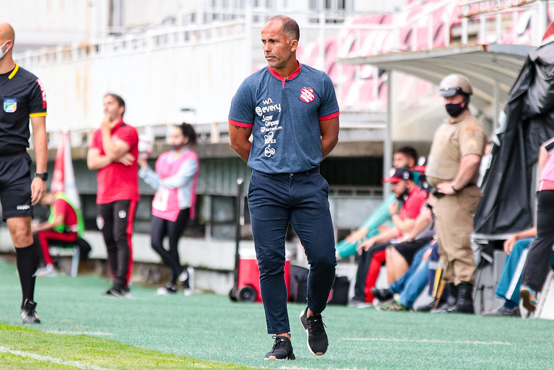 Felipe, ex-jogador do Vasco, vai dirigir o Voltaço - Esporte - Foco Regional