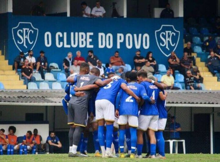 Jogadores do Serrano (Foto: Gladstone Lucas)